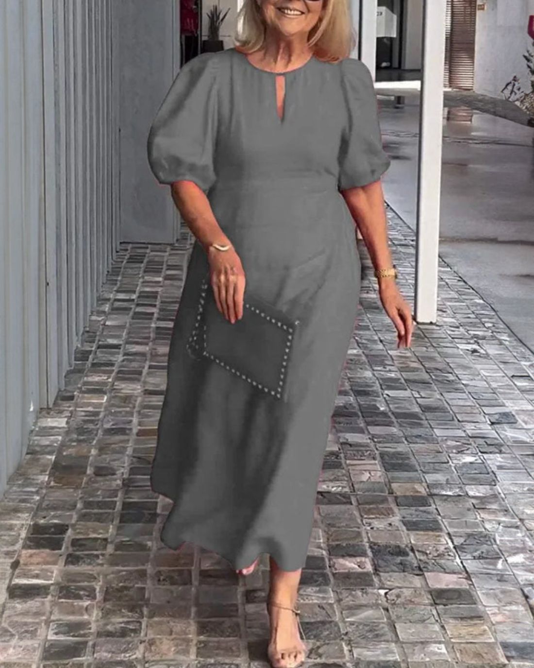 Loretta Paterno™ Elegancka i stylowa sukienka